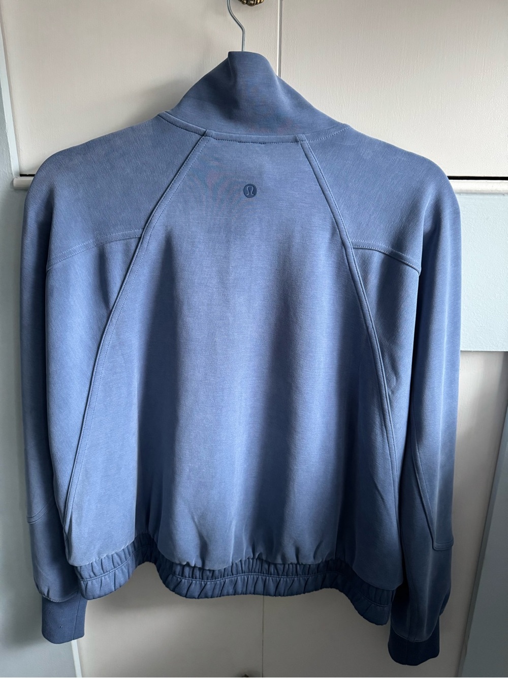 NWT Women’s Lululemon Brushed Softstreme
Funnel Neck Zip Up Size 6 - Picture 2 of 11